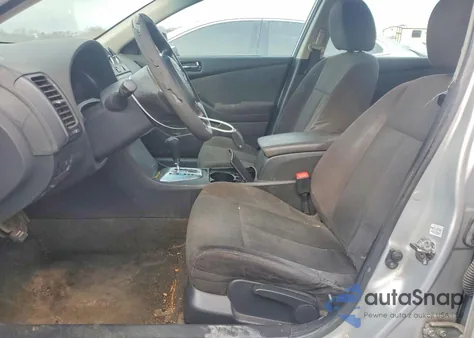 2010 Nissan Altima Base z USA, uszkodzony, nr VIN 1N4AL2AP8AN544534